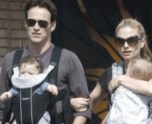 Anna Paquin & Stephen Moyer’s Beautiful Babies