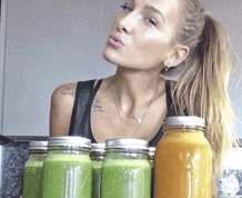 Pregnant Australian Blogger's Extreme Raw Diet Creates Controversy