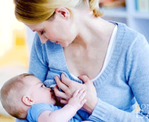 The Advantages of Breastfeeding Your Child