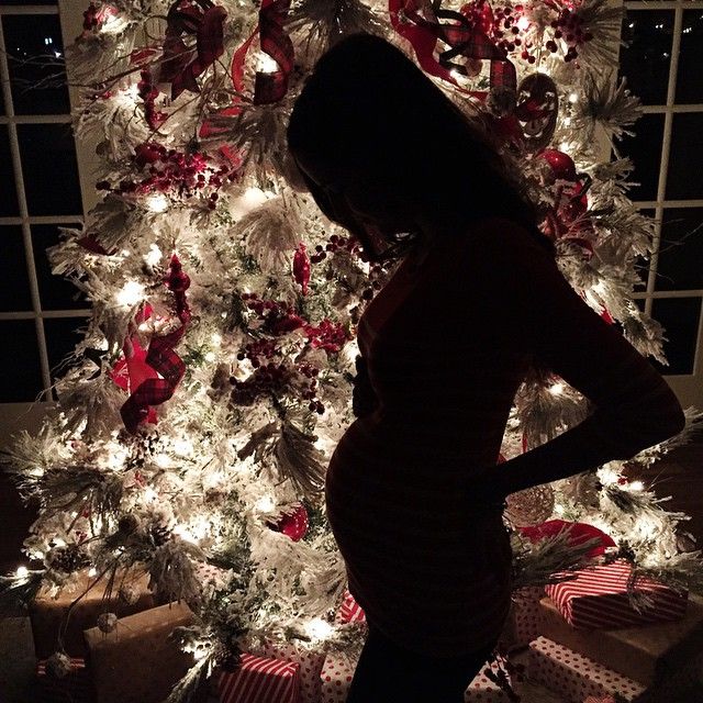 Backlight Tree Pregnancy Announcement 