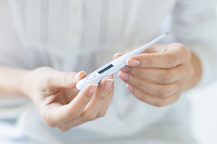 BBT thermometer to track ovulation